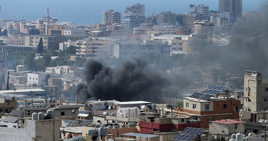 الجولة الثانية بدأت في عين الحلوة... من يقف وراء إشعال الفتيل؟