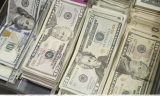 تداعيات خطيرة بانتظار اللبنانيين... أمرٌ سينعكس على "الدولار"!