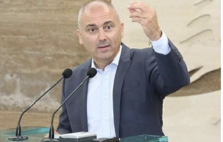 محفوض: لجرف كل المخيمات وسحب مقتنيات النازحين