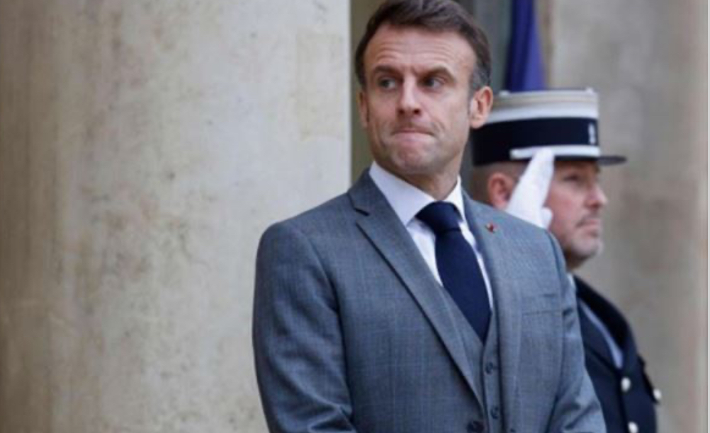 ماكرون يُلغي زيارته الى لُبنان!