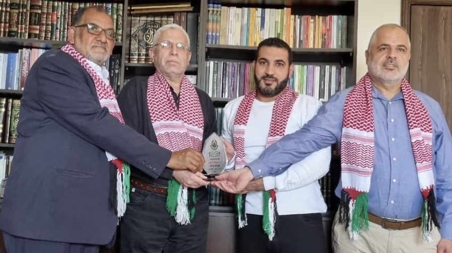 جماهيري حماس زار الدكتور أدهم شرقاوي: