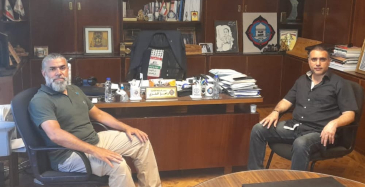 الفري يستقبل  ابو محمود شوك