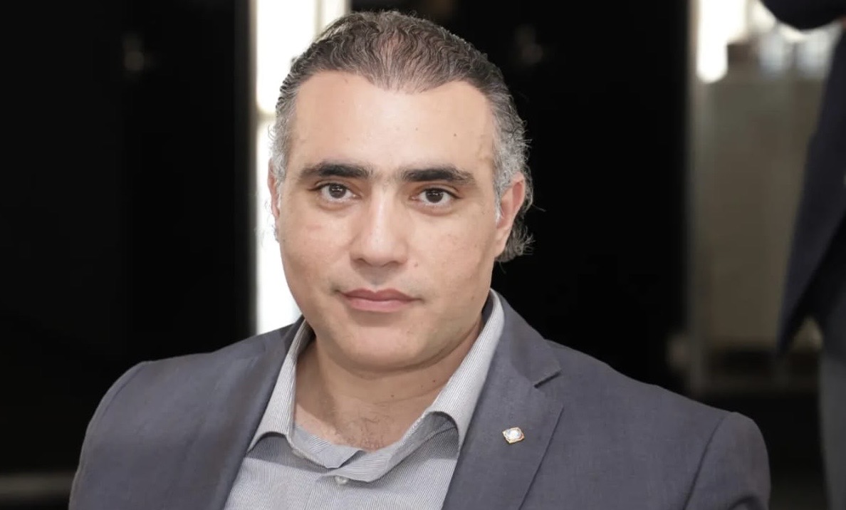 الفري: طرابلس  على فوهة بركان