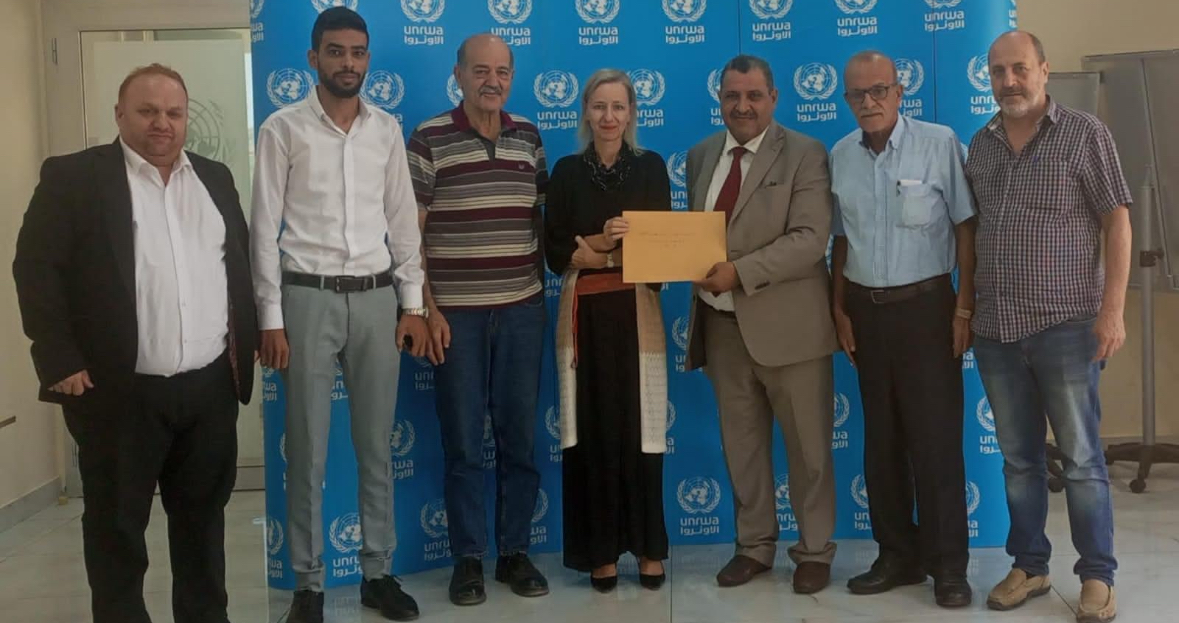 دائرة اللاجئين ووكالة الغوث في الجبهة الديمقراطية تلتقي المديرة العامة لشؤون الأونروا في لبنان.