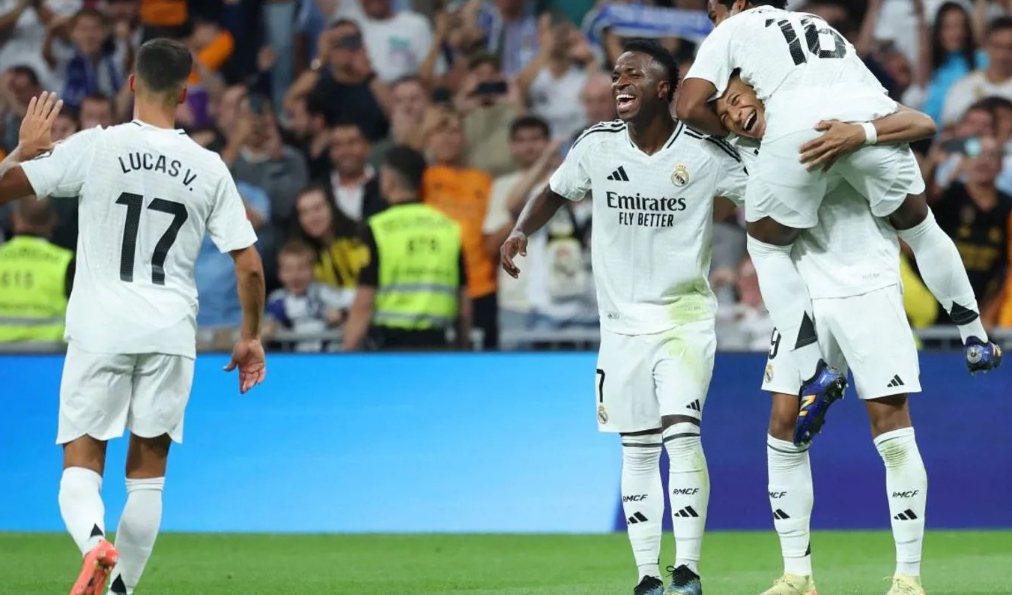 عطل فني يؤخر وصول طائرة ريال مدريد ...