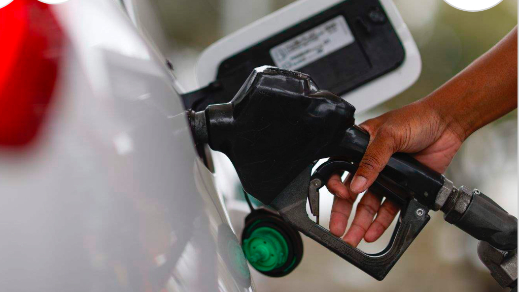 أسعار المحروقات تتراجع..