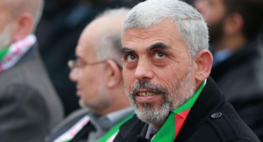 توقيف تشغيل "روبوت الذكاء الاصطناعي" بإسرائيل... وما علاقة السنوار؟