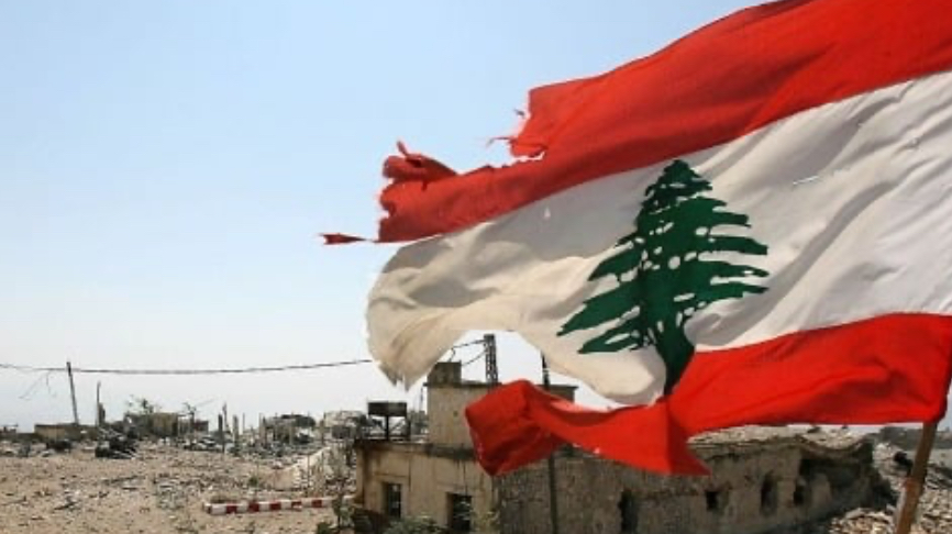 جنوباً... إسرائيل تحول الغرف الجاهزة إلى ركام!