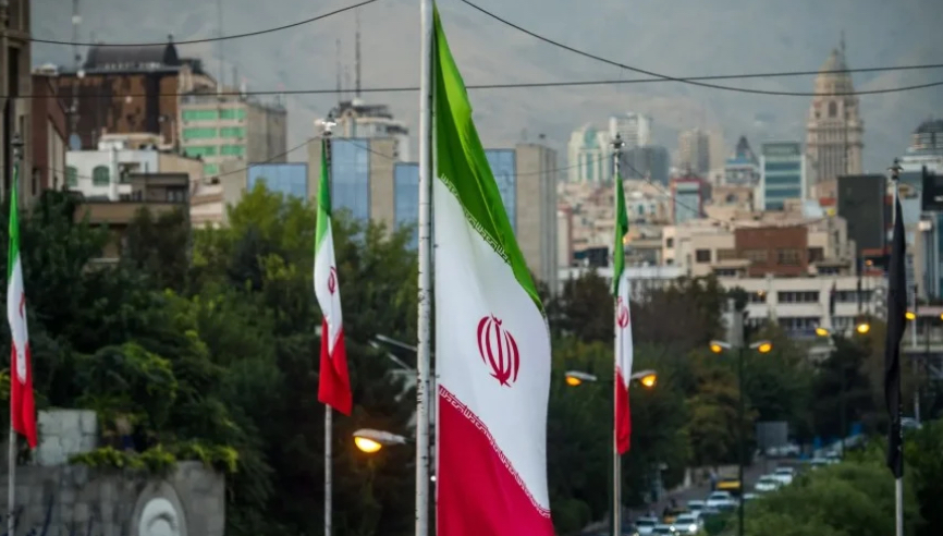 بمبلغ نصف مليون دولار... الحكومة الإيرانية تموّل "عملية اغتيال"