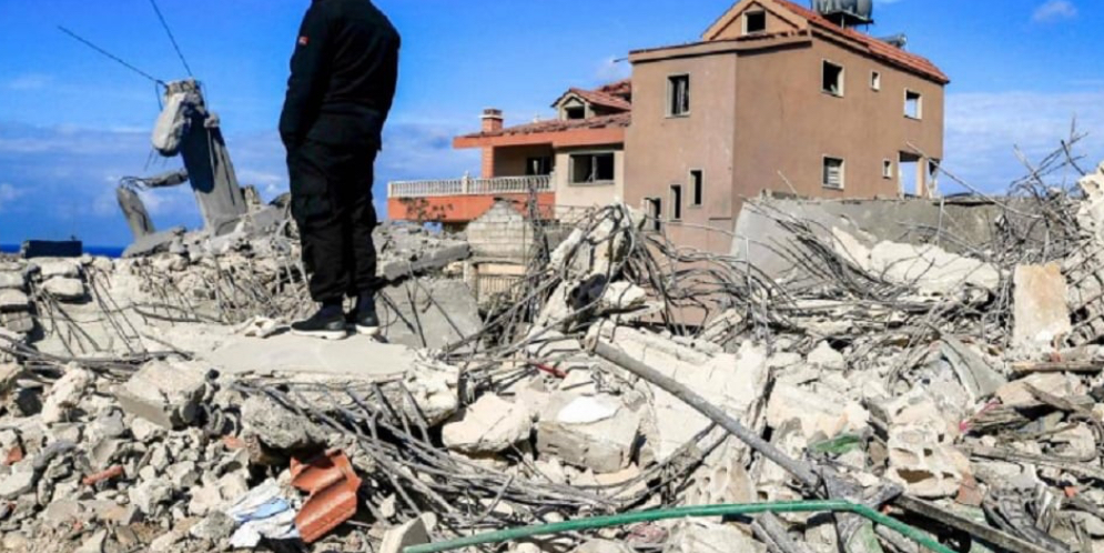 بعد أقل من ساعتين... استهداف حفارة ثانية في الجنوب!