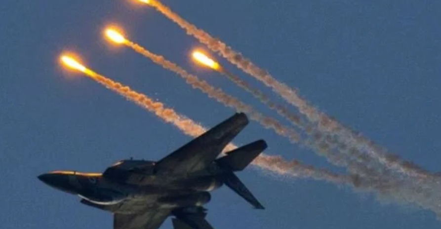 إيران تعلن إسقاط طائرتين إسرائيليتين وأسر قائدة إحداهما