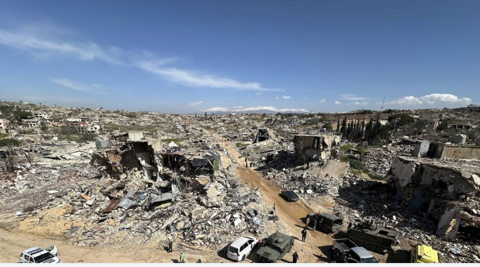 قوة إسرائيلية تدمّر منزلًا في كفركلا (فيديو)