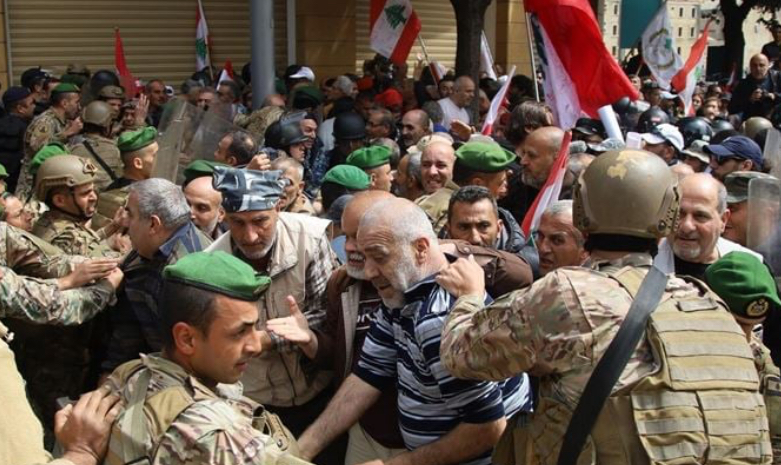 آخر الشهر موعد الحسم... تحركات وقطع طرقات بانتظار اللبنانيين؟