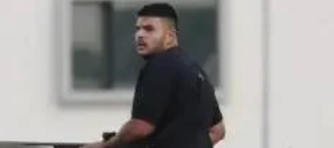 من موقع الحادث… صورة لمشتبه به في إطلاق النار بسيدني