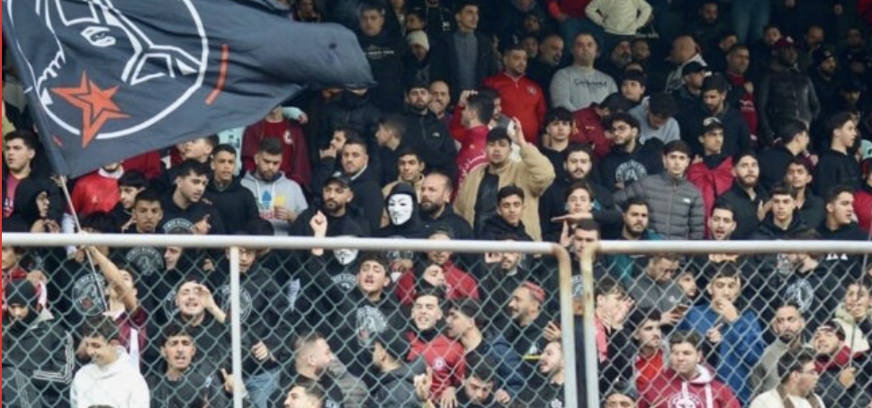 النجمة إلى النصف النهائي بعد فوزه على الأنصار