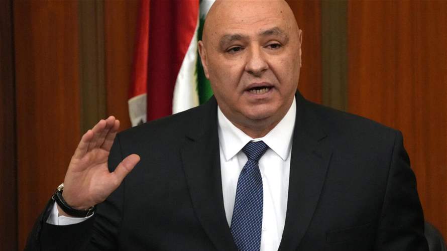 الرئيس تنصّل والمستشارون يصرّون