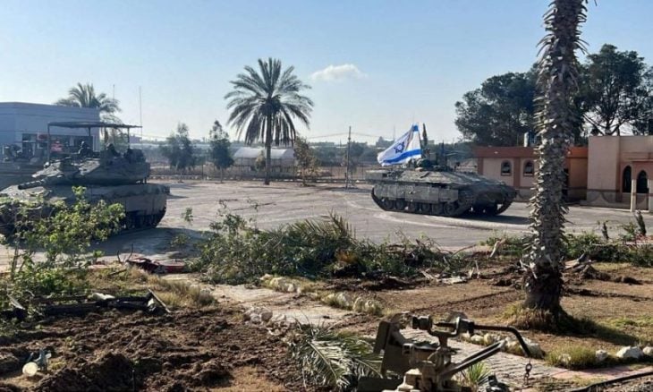 جيش الاحتلال يعلن فتح معبر رفح في غزة مع مصر يوم الأحد