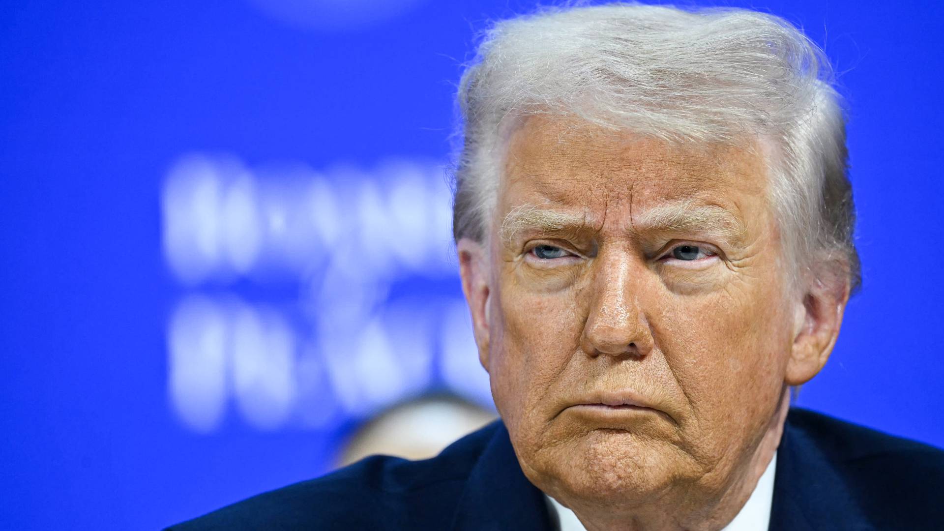 "زلزال الفضائح".. اتهامات "الاغتصاب والإجهاض" في وثائق إبستين تضع ترمب على حافة العزل