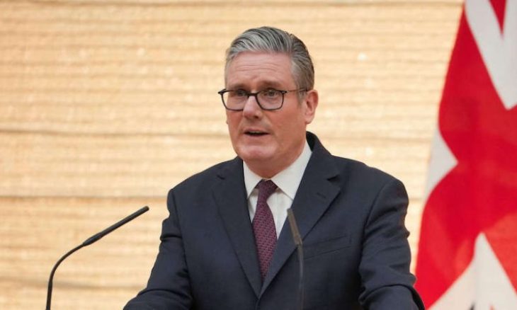 ستارمر: يتعين بذل “مزيد من الجهود” مع الاتحاد الأوروبي على صعيد الدفاع المشترك