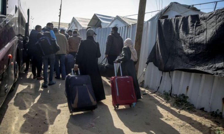 الهلال الأحمر بغزة: إسرائيل ترفض مغادرة 29 مريضا و50 مرافقا للقطاع