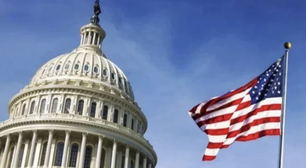 "أكسيوس": البيت الأبيض يعتزم عقد اجتماع لـ"مجلس السلام" بشأن غزة في واشنطن  البيت الأبيض يعقد اجتماعاً لدول "مجلس السلام" بشأن غزة في واشنطن