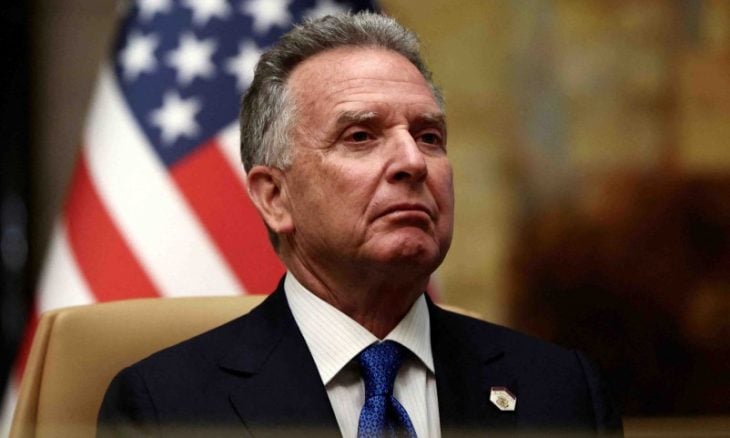 ويتكوف يزور حاملة الطائرات الأمريكية في الشرق الأوسط