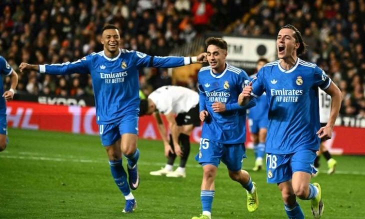 ريال مدريد يتغلب على بلنسية ويواصل مطاردة برشلونة