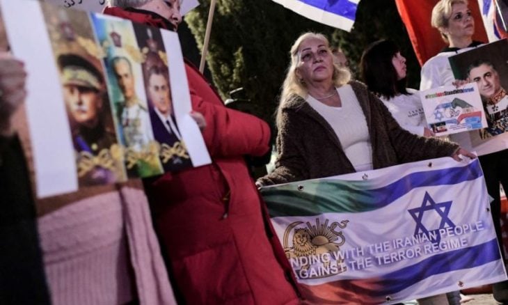 صحيفة عبرية: اعتقال إعلامي إسرائيلي بشبهة تواصله مع إيران