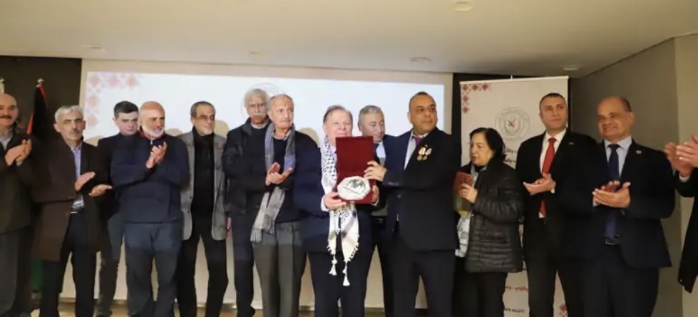 اتحاد الكتاب والأدباء الفلسطينيين يطلق جائزة فلسطين العالمية للشعر وفرع فلسطين للتجمع الدولي للكتاب