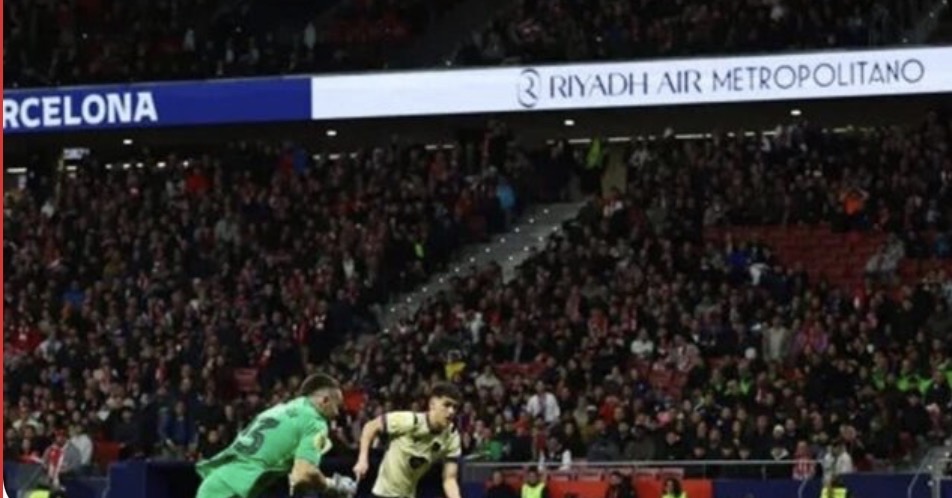 سقوط مدوٍ لبرشلونة في “المتروبوليتانو” برباعية أمام أتلتيكو مدريد