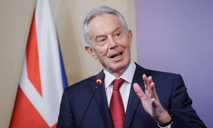 بلير يكشف عن خطط “مجلس السلام”: “تفكيك القدرات العسكرية” وضمان سلطة الحكم من خلال لجنة تكنوقراطية