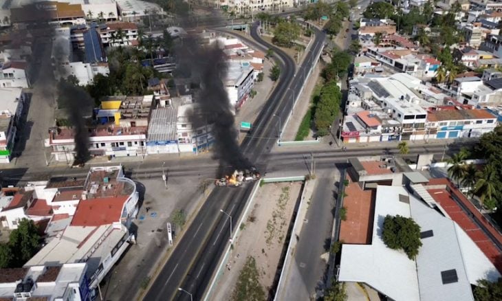 عصابات المخدرات تشعل شوارع مدن مكسيكية بعد مقتل أحد زعمائها