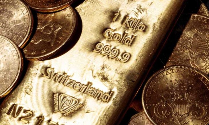 الذهب يرتفع مع انخفاض الدولار عقب قرار المحكمة العليا الأمريكية بشأن الرسوم الجمركية