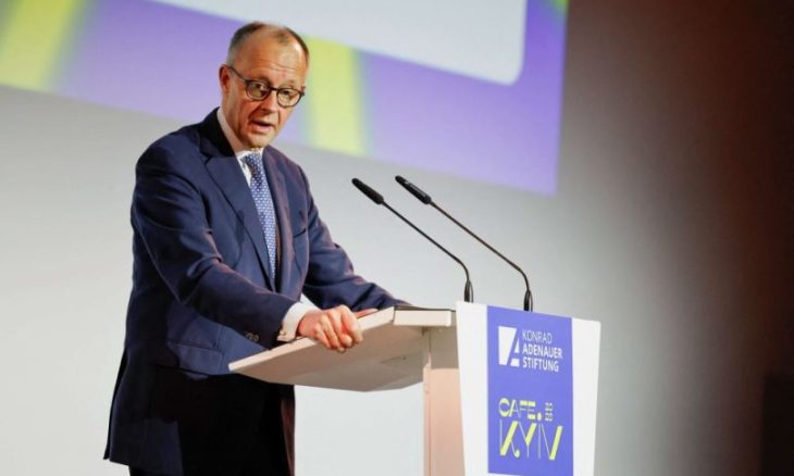 المستشار الألماني يدعو إلى زيادة الضغط على روسيا لإنهاء الحرب