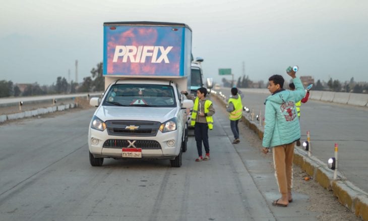 إفطار الطرق في مصر.. ممر خير لملايين تخلفوا عن موعد مائدة رمضان
