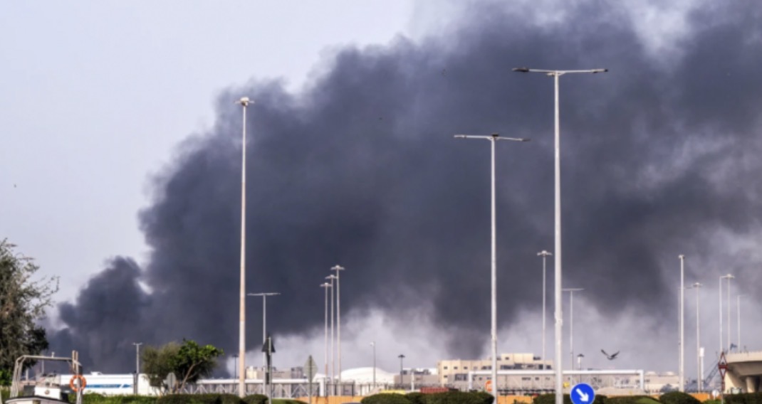 واشنطن تقرّ بمقتل 3 جنود وجرح آخرين.. وإيران تواصل استهداف القواعد الأميركية