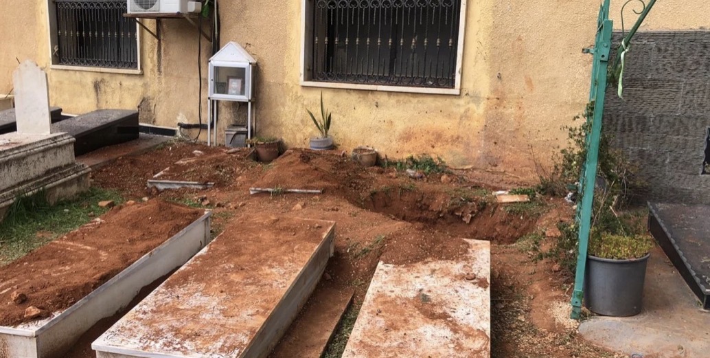 لغز مقبرة آل شكر في البقاع… مشاهد مصوّرة تكشف ما خلّفته عملية الإنزال! (فيديو وصور)