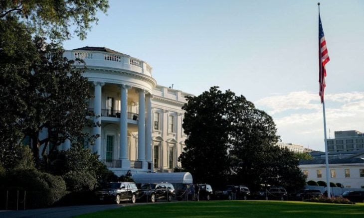 البيت الأبيض يوقف إصدار نشرة أمنية تحذر من تهديدات متعلقة بإيران