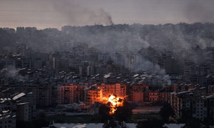 معظمهم نساء وأطفال.. إسرائيل تقتل 23 شخصا في غارات على لبنان- (فيديو وصور)