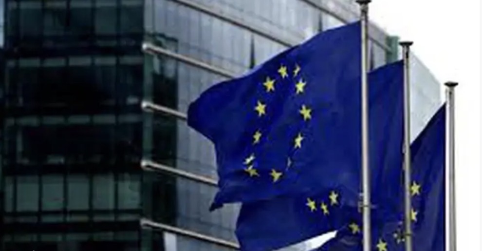 المفوضية الأوروبية: حرب الشرق الأوسط ستلحق بالاقتصاد العالمي "صدمة تضخمية"