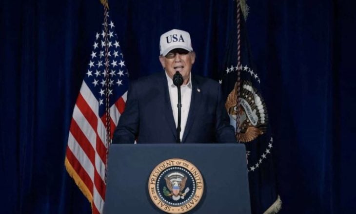 فورين بوليسي: سياسة ترامب الخارجية وحربه على إيران قد تسرع أفول أمريكا