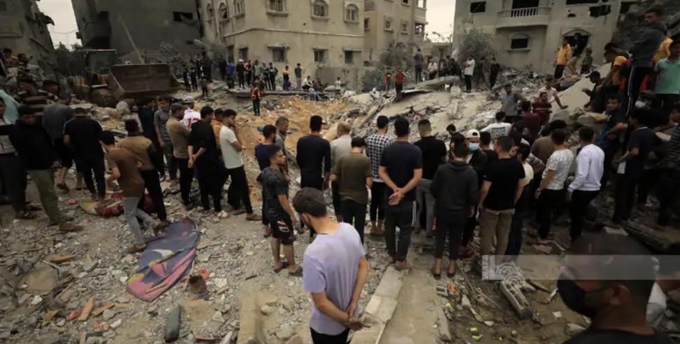 أربعة شهداء ومصابون في قصف الاحتلال وسط وجنوب قطاع غزة