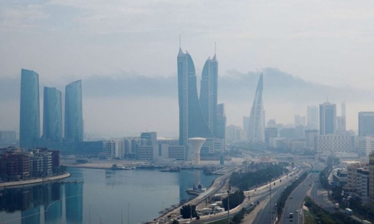 البحرين:اعتراض وتدمير 129 صاروخا و 215 طائرة مسيرة منذ بدء الاعتداء الإيراني