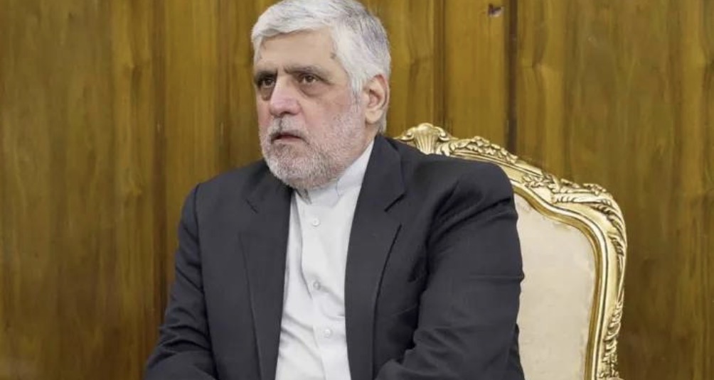 سفير إيران... إحتواء على "الطريقة اللبنانية"