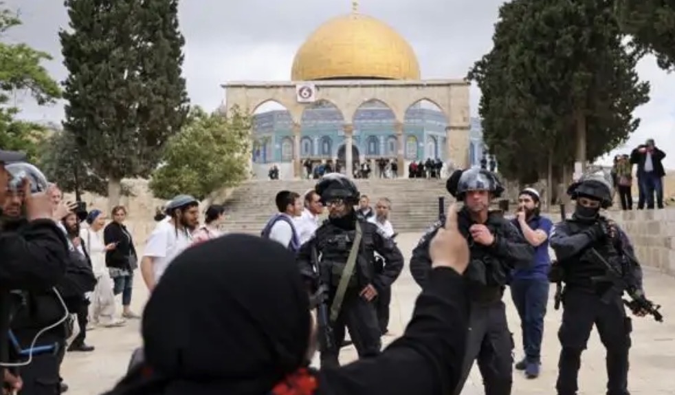 محافظة القدس تحذّر من محاولات مستعمرين إدخال القرابين الحيوانية إلى الأقصى