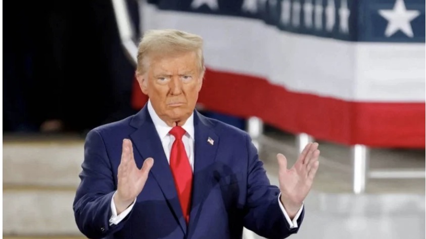 إذا فشلت المفاوضات سريعًا… ترامب يهدد بـ"محو" جزيرة خرج الإيرانية