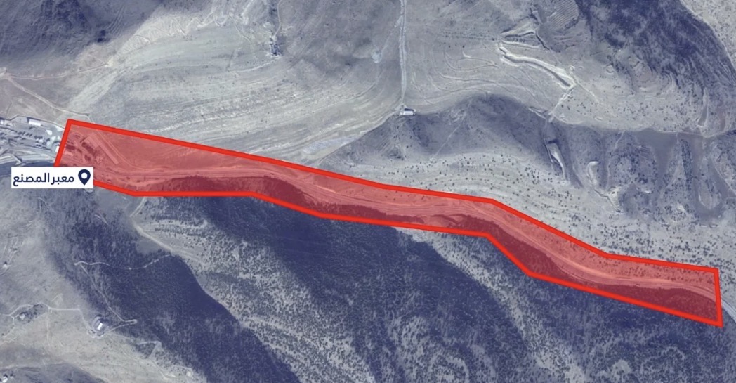 إنذار إسرائيلي عاجل للمتواجدين قرب معبر المصنع