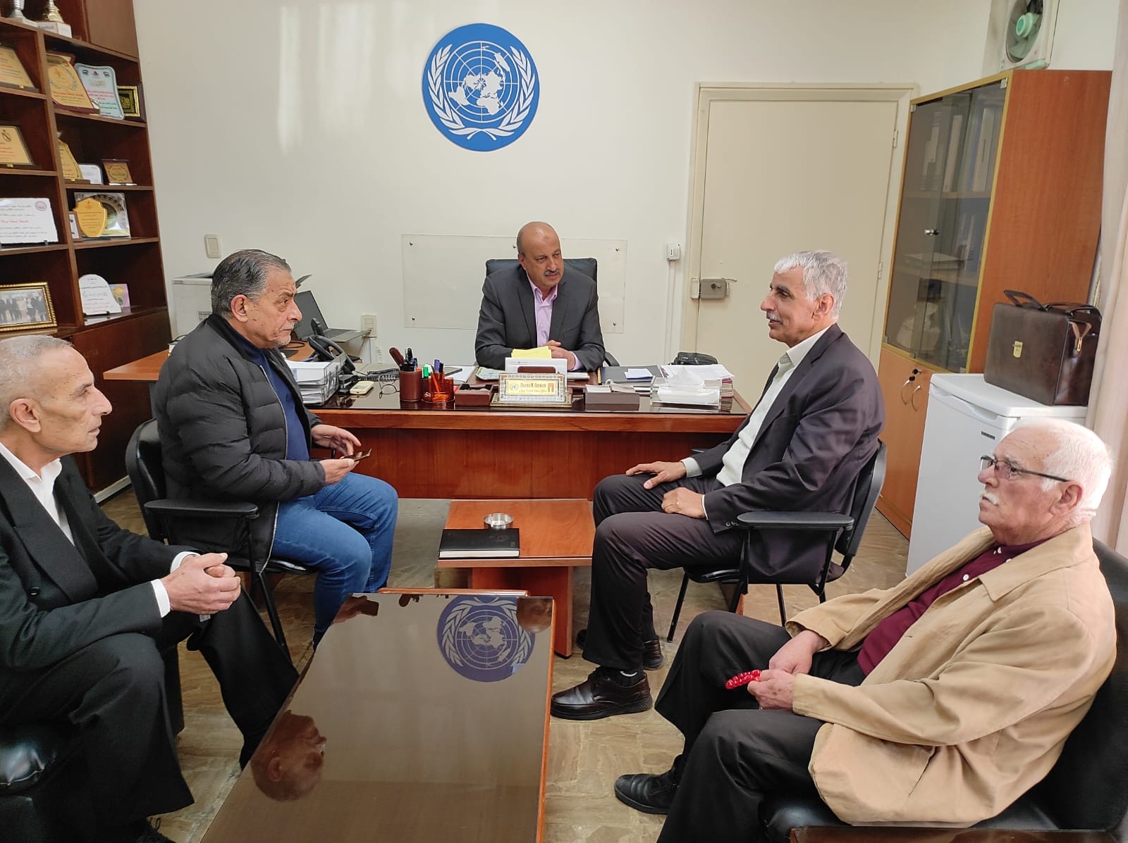 اللجان الشعبية تلتقي الأنروا في منطقة الشمال .