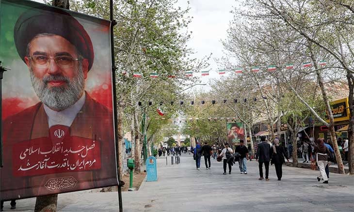 الصين: الحصار الأمريكي لإيران «خطير»… وترامب: محادثات جديدة قد تعقد خلال يومين