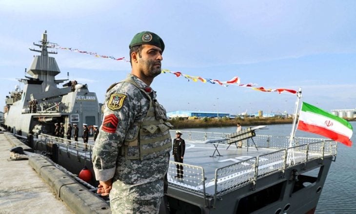 ما هو “أسطول البعوض” الإيراني الذي يشكل تهديدا خطيرا في مضيق هرمز؟